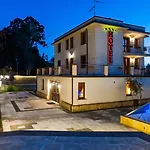 Al Ritrovo Hotel
