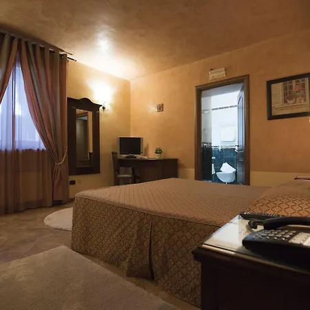 Al Ritrovo Hotell 4*