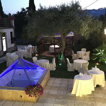 Al Ritrovo Hotel