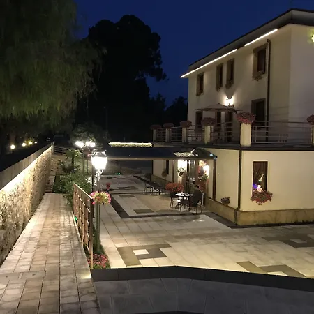 Al Ritrovo 4* بياتْسا أرمارِنا