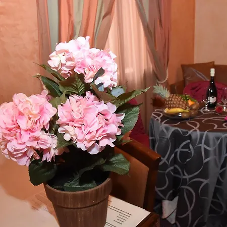 Al Ritrovo بياتْسا أرمارِنا